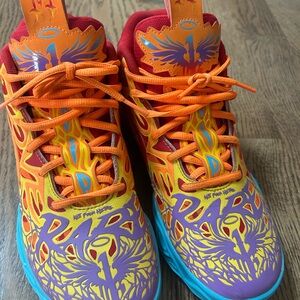 Puma Basketball Sneakers size 7 Orange, Purple, and Blue